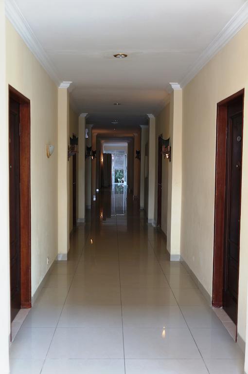 Edotel Minangkabau Padang  Exterior foto